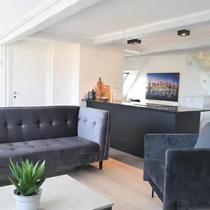 Apartment Sanders Old Square - Smart One-bedroom Near Stroget, Copenhagen