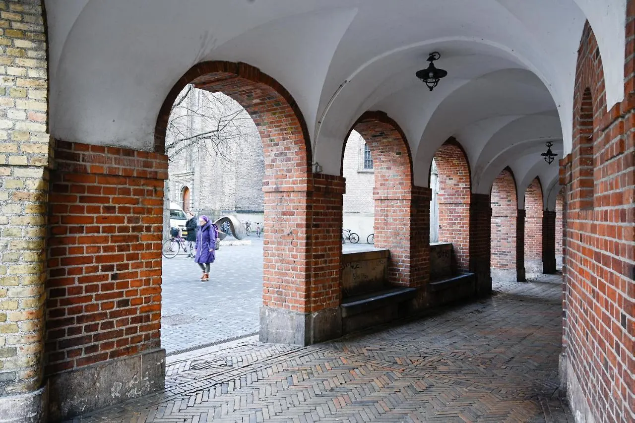 Sanders Tower - Cozy Two-Bedroom Apartment In Charming Copenhagen
