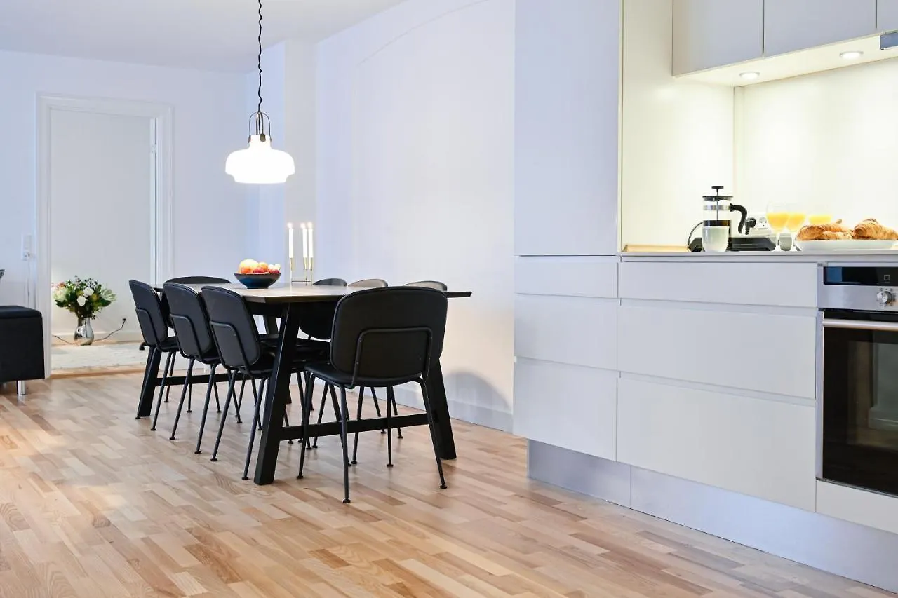Sanders Tower - Cozy Two-Bedroom Apartment In Charming Copenhagen